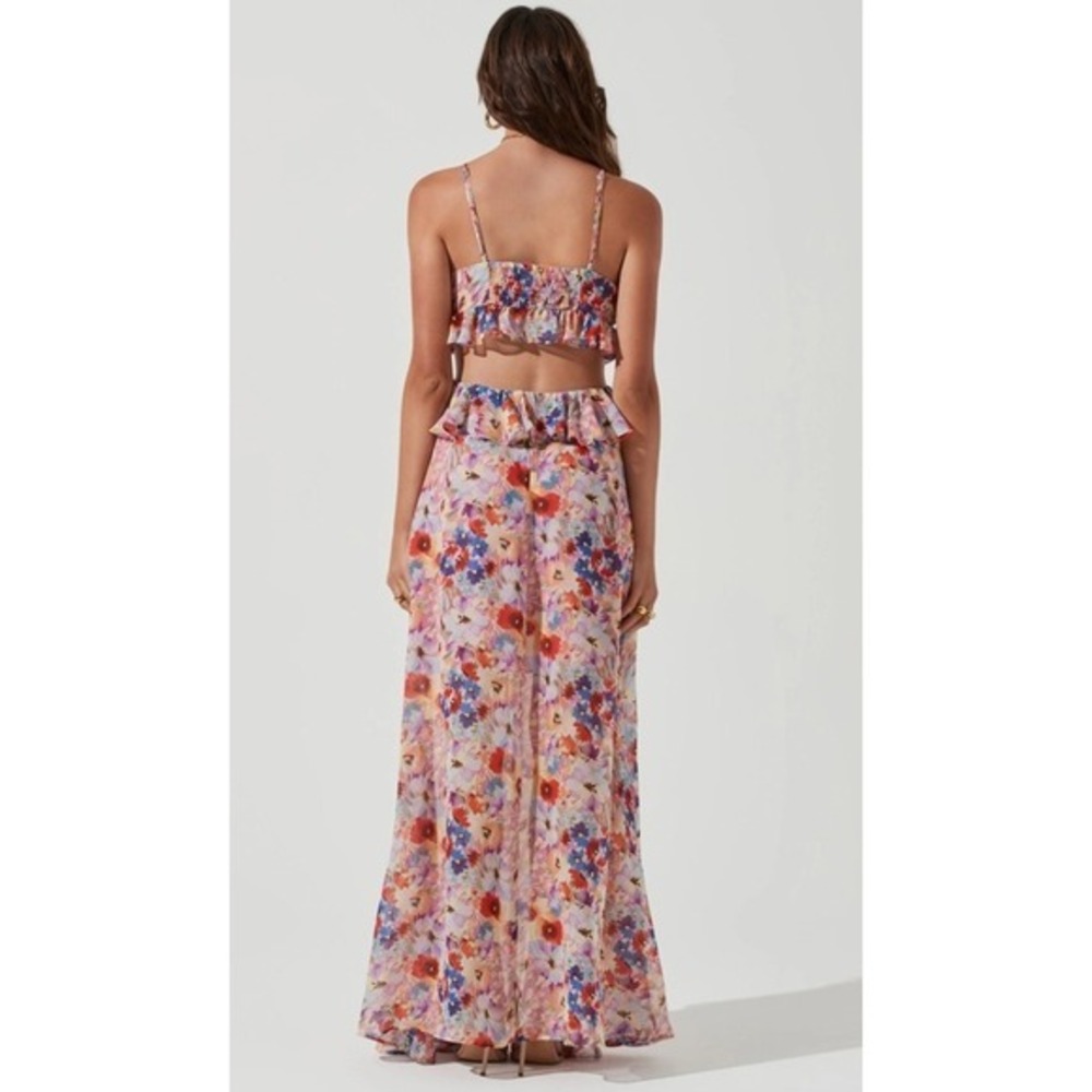 astr palace floral ruffle cutout maxi dress - Picture 4 of 6